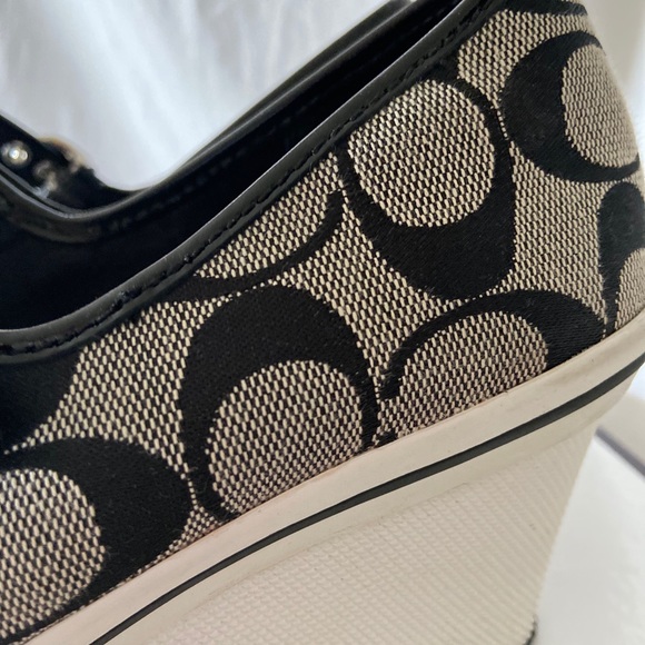 Coach wedges! - Picture 3 of 4